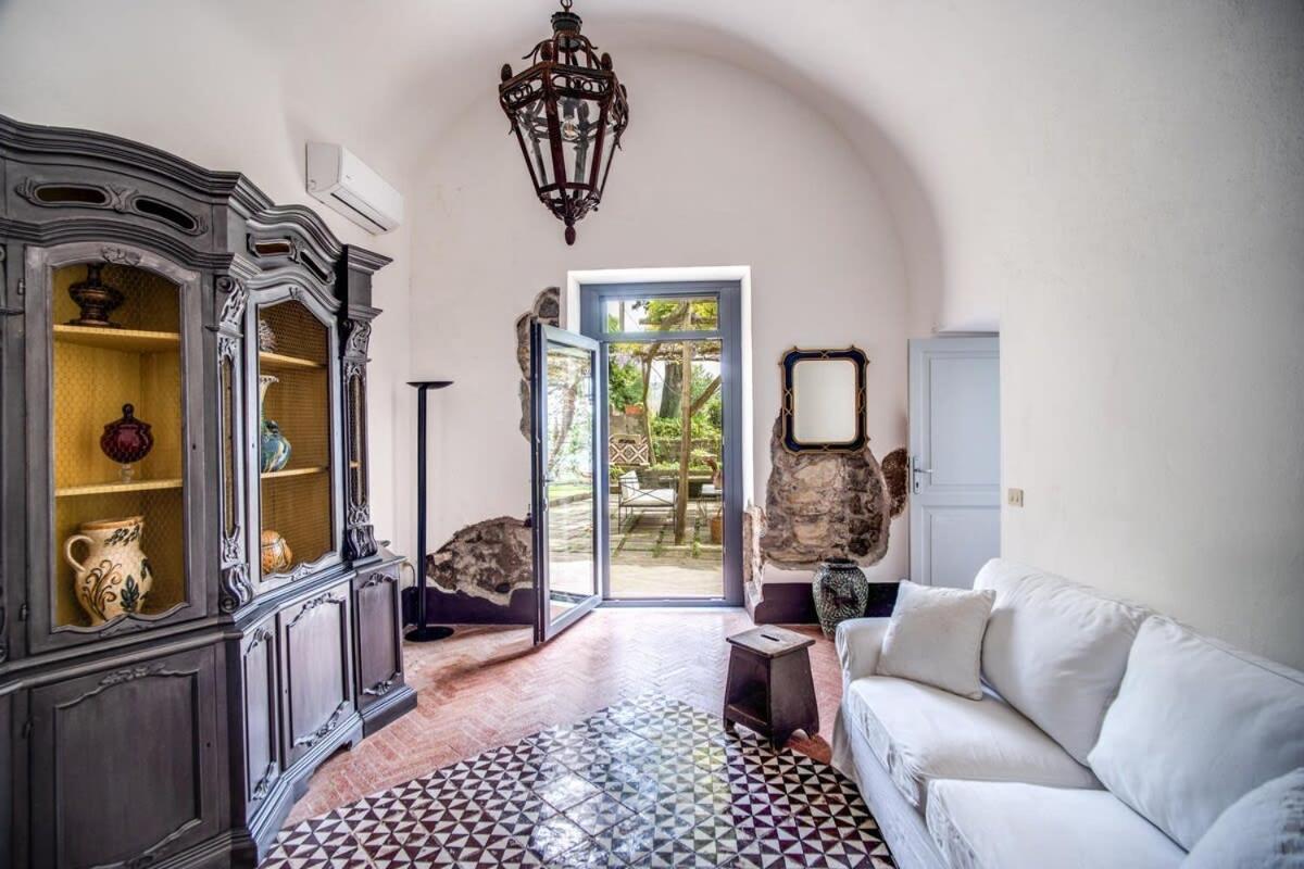 Villa Aragona Historic Villa With Views And Guest Services Massa Lubrense Bagian luar foto